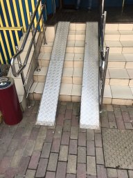 Пандусы для маломобильных людей