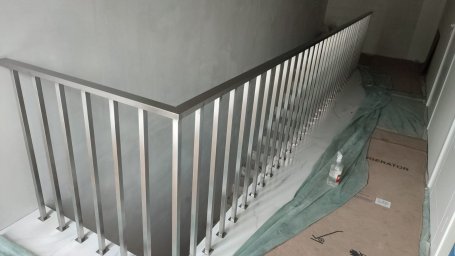 Перила ограждения со стеклом и без из нержавеющей стали