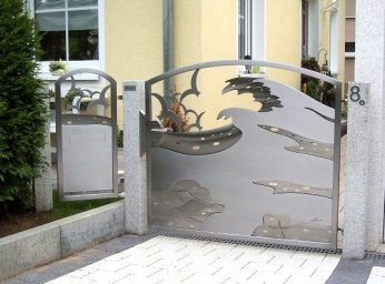 Ворота, заборы из нержавеющей стали