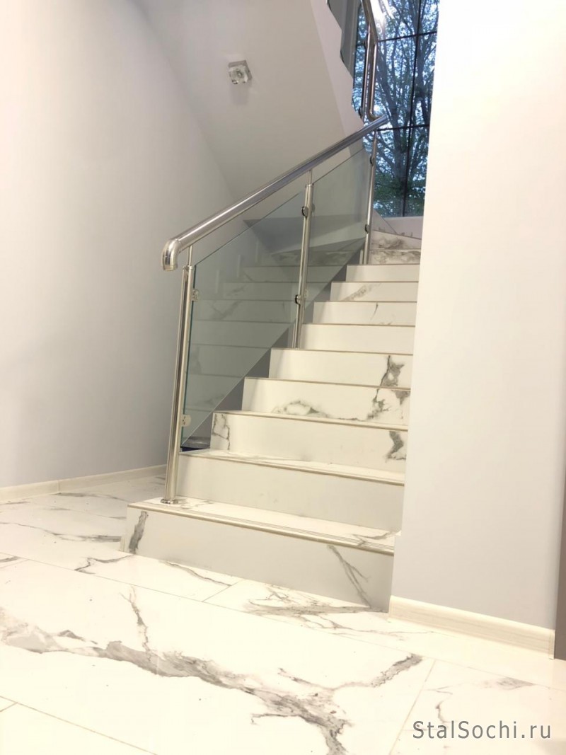 Перила ограждения со стеклом и без из нержавеющей стали